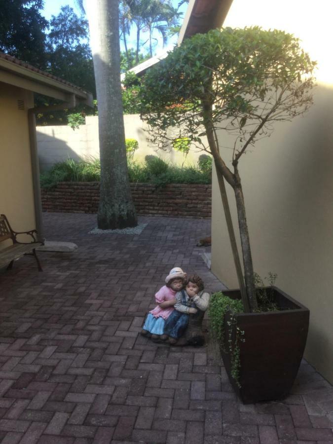Leatherback Park Hotel Richards Bay Exterior foto